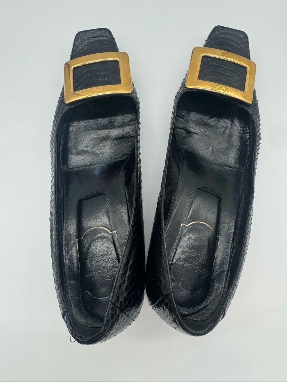 Vintage Roger Vivier Paris Black Python Gold Buckle Pumps EU 40 Luxury Heels